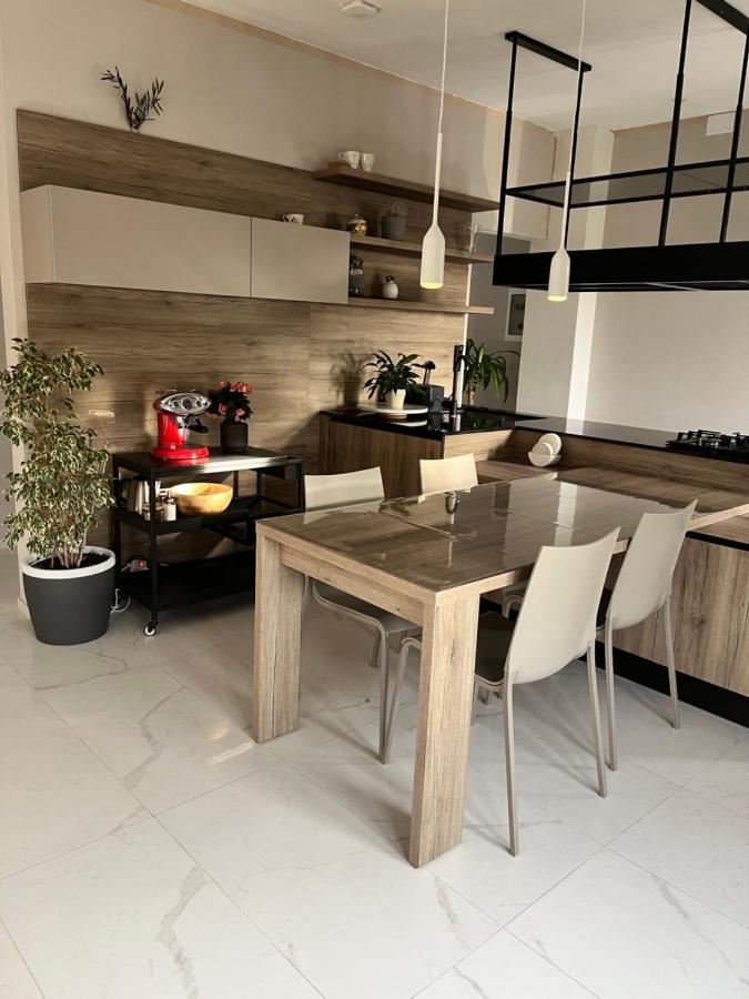 Appartamento Loc.Ponterosso Пиетрасанта Екстериор снимка