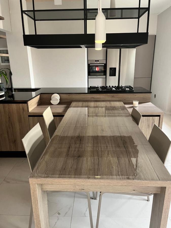Appartamento Loc.Ponterosso Пиетрасанта Екстериор снимка