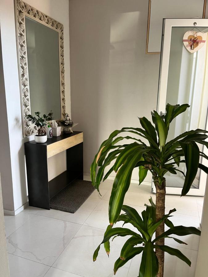 Appartamento Loc.Ponterosso Пиетрасанта Екстериор снимка