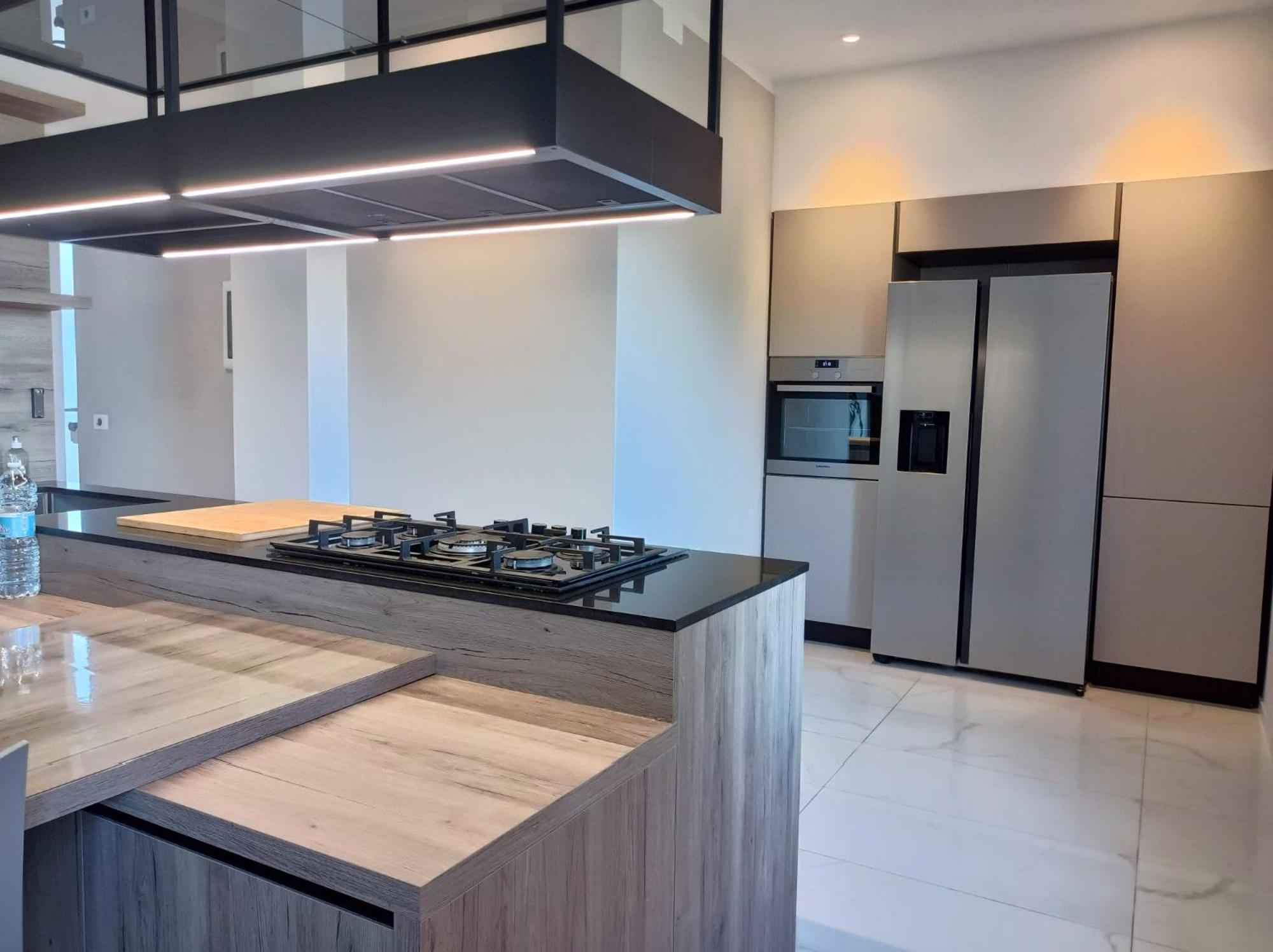 Appartamento Loc.Ponterosso Пиетрасанта Екстериор снимка