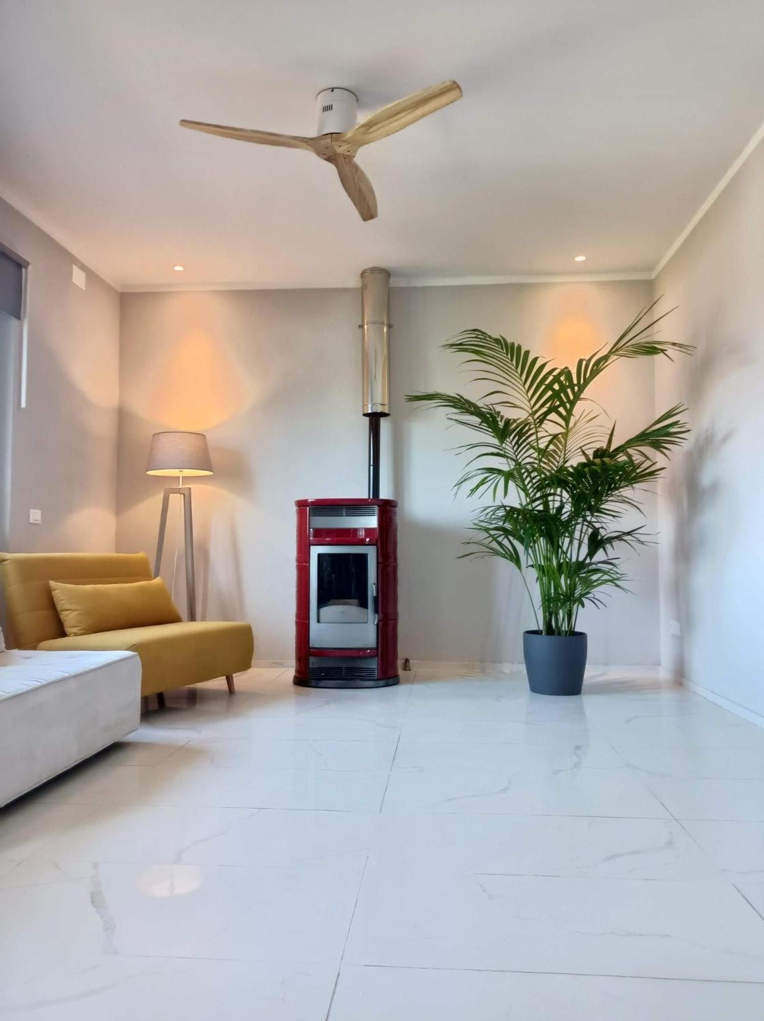 Appartamento Loc.Ponterosso Пиетрасанта Екстериор снимка